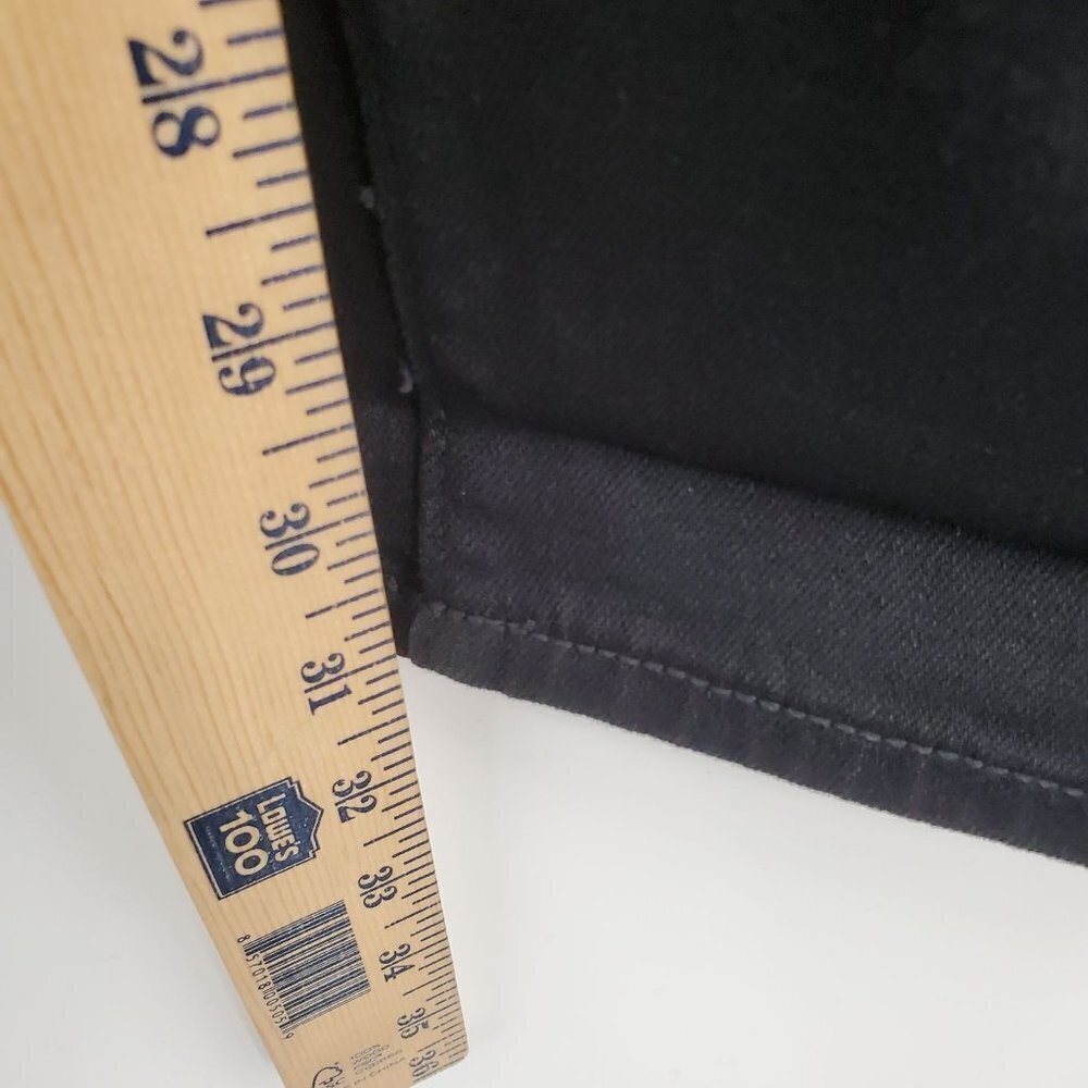 Old Navy High-Rise Wow Loose Jeans Womens Size 16 Tall NWT Straight Cut Denim - Picture 13 of 16